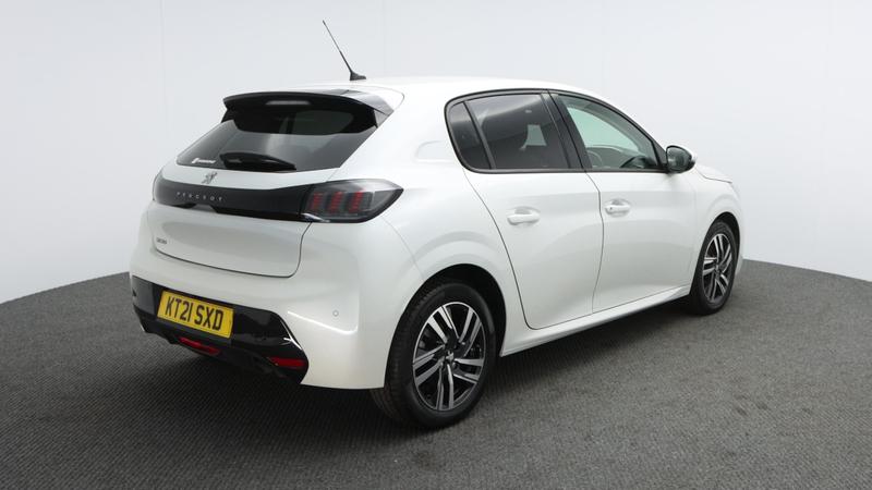 Used Peugeot 208 2021 for sale - 77116984: Photo 3