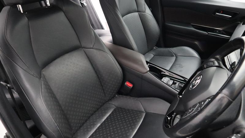 Used Toyota C-HR 2019 for sale - 77116732: Photo 11