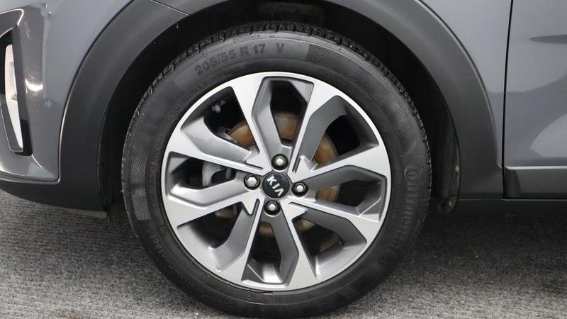 Used Kia Stonic 2021 for sale - 77117246: Photo 32