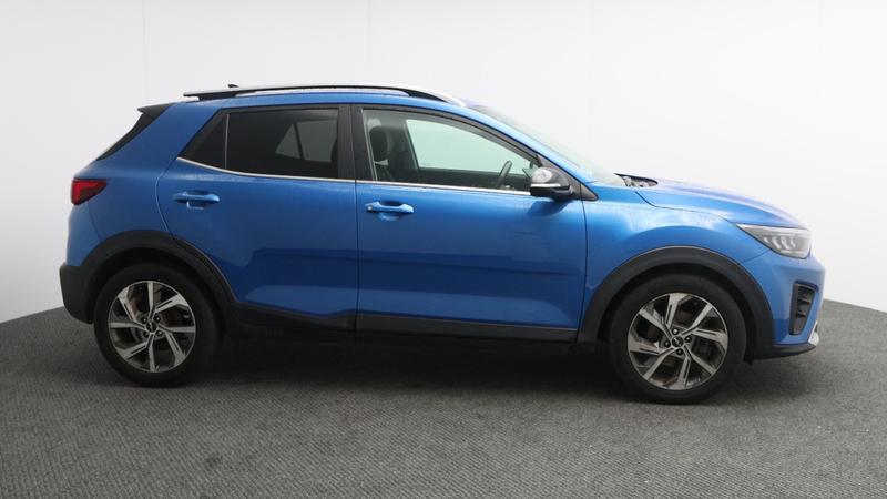 Used Kia Stonic 2022 for sale - 77116904: Photo 2