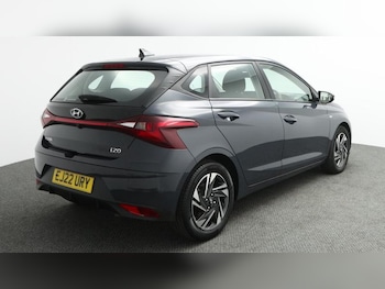 Used Hyundai i20 2022 for sale - 77117266: Photo