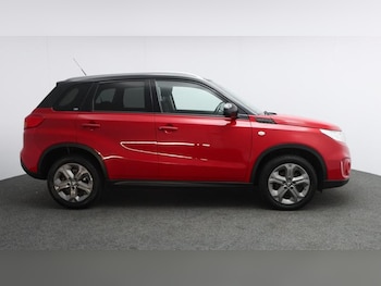 Used Suzuki Vitara 2017 for sale - 77117103: Photo