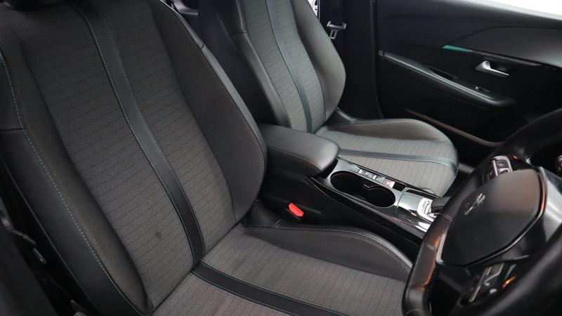 Used Peugeot 208 2020 for sale - 77117037: Photo 11