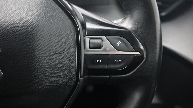 Used Peugeot 208 2020 for sale - 77117037: Photo 18