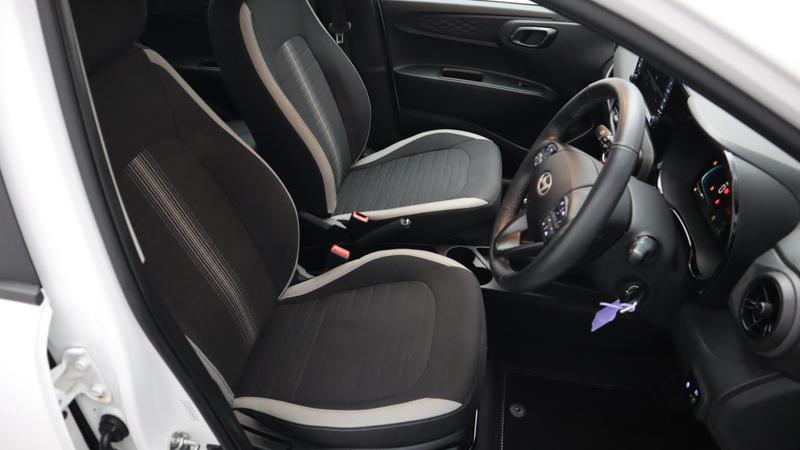 Used Hyundai i10 2024 for sale - 77117050: Photo 24