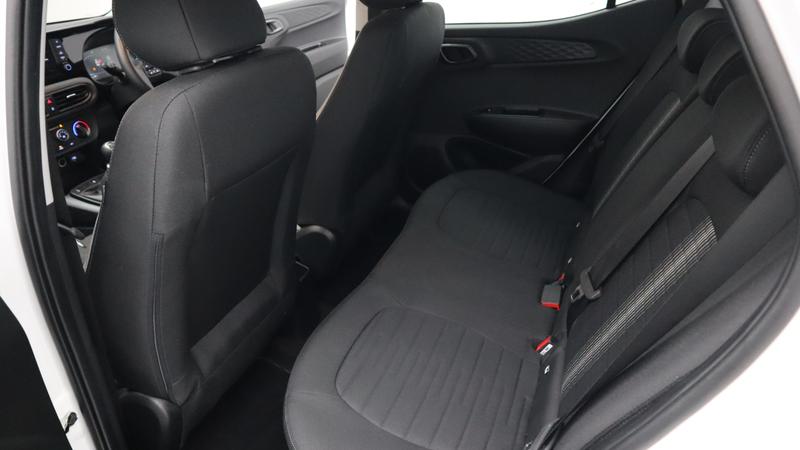 Used Hyundai i10 2024 for sale - 77117050: Photo 32