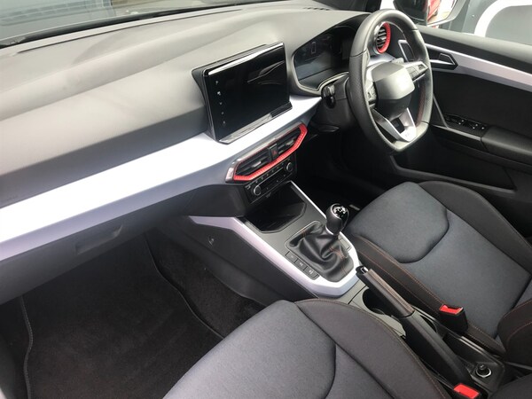 Used SEAT Arona 2024 for sale - 75570541: Photo 2