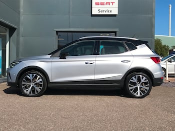 Used SEAT Arona 2024 for sale - 79693210: Photo
