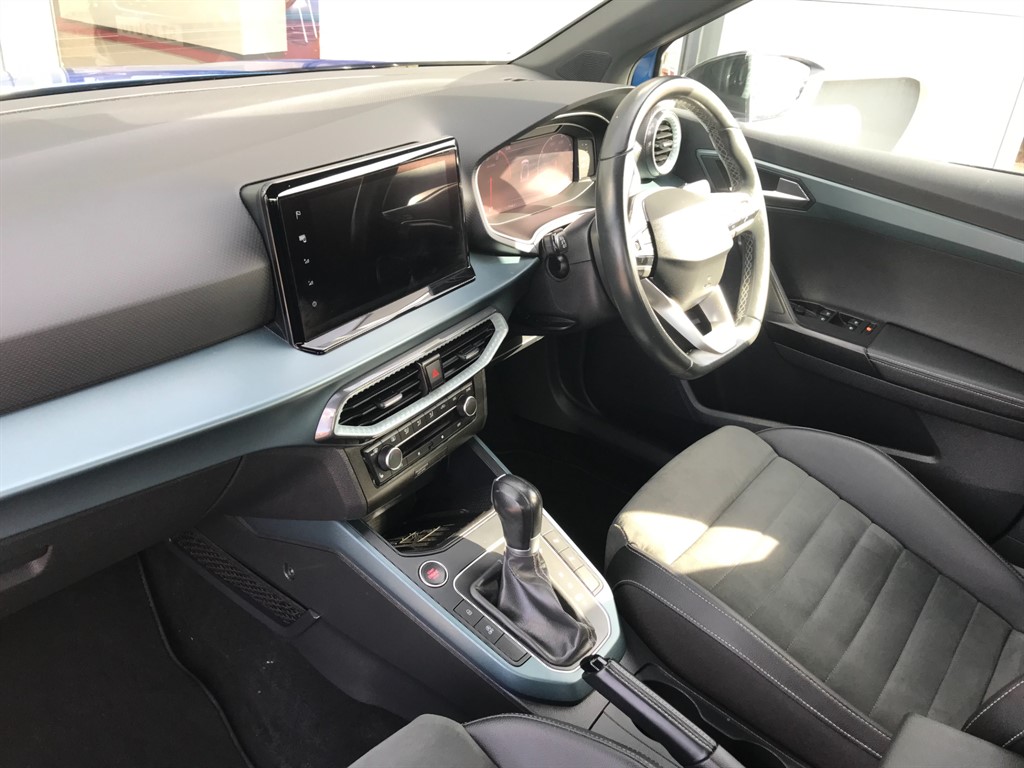 Used SEAT Arona 2023 for sale - 76196219: Photo 2