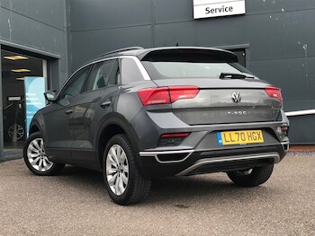 Used Volkswagen T-Roc 2020 for sale - 78123332: Photo
