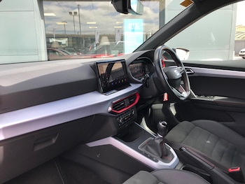 Used SEAT Arona 2023 for sale - 79333459: Photo