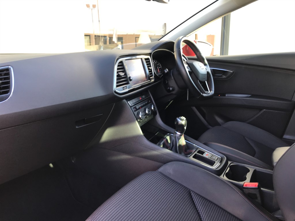 Used SEAT Leon 2017 for sale - 76788582: Photo 2