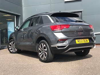 Used Volkswagen T-Roc 2021 for sale - 78650653: Photo
