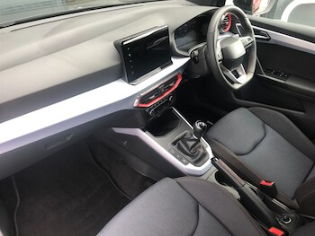 Used SEAT Arona 2024 for sale - 75318225: Photo
