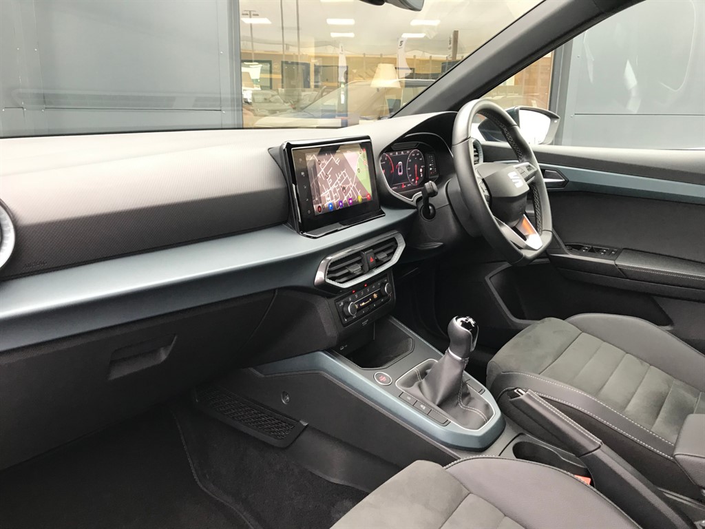 Used SEAT Arona 2024 for sale - 77918294: Photo 2