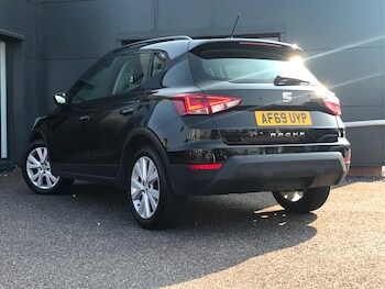 Used SEAT Arona 2019 for sale - 79189818: Photo