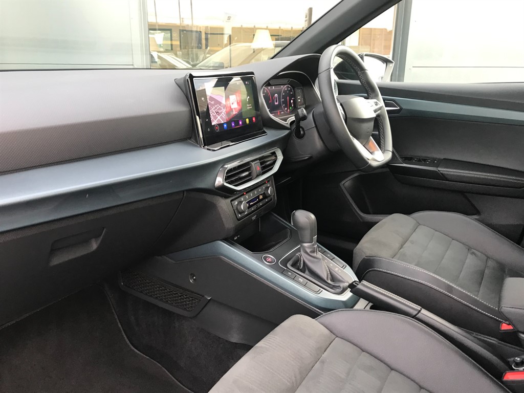 Used SEAT Arona 2023 for sale - 76960403: Photo 2