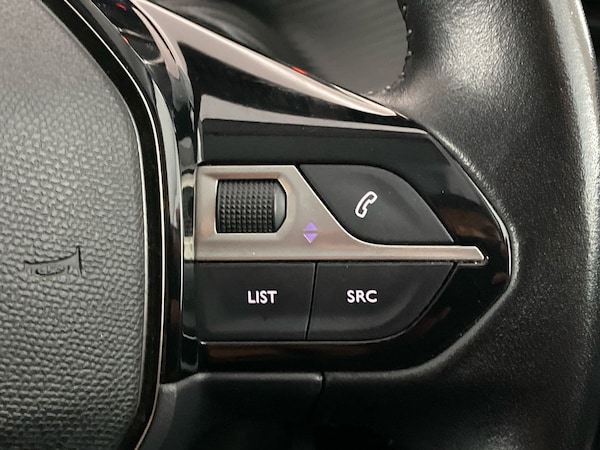 Used Peugeot 208 2020 for sale - 75592471: Photo 24