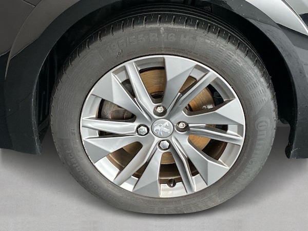 Used Peugeot 208 2020 for sale - 75592471: Photo 29