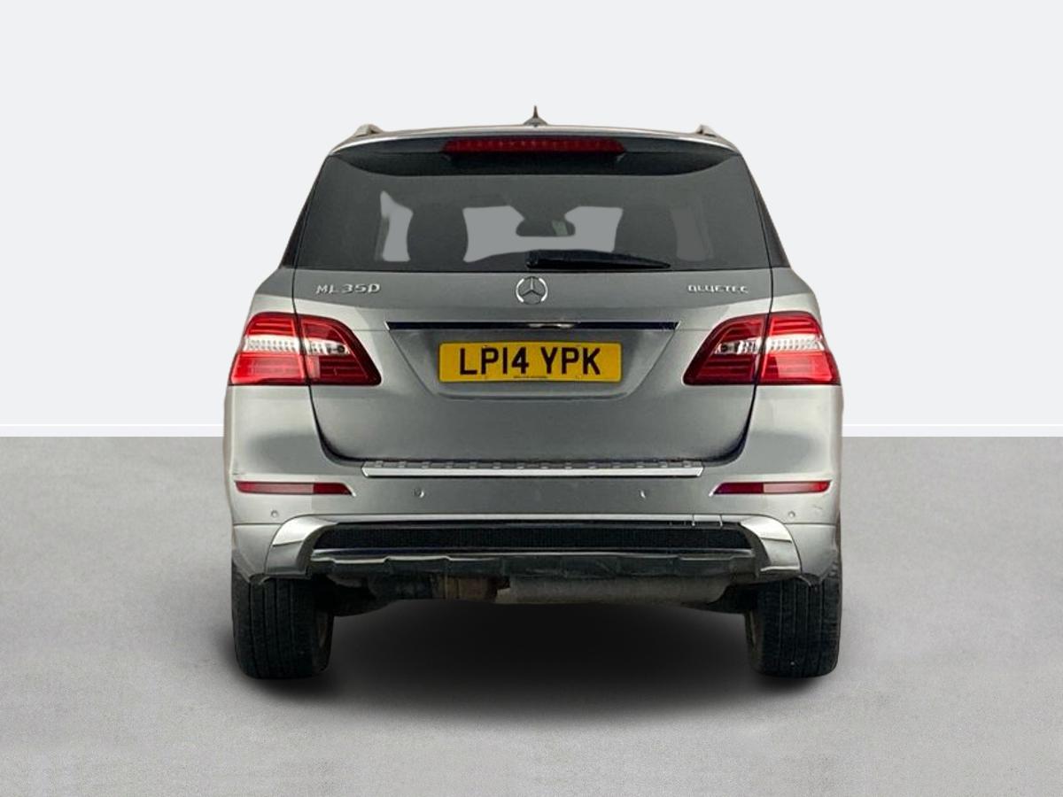 Used Mercedes-Benz M Class 2014 for sale - 77878934: Photo 4