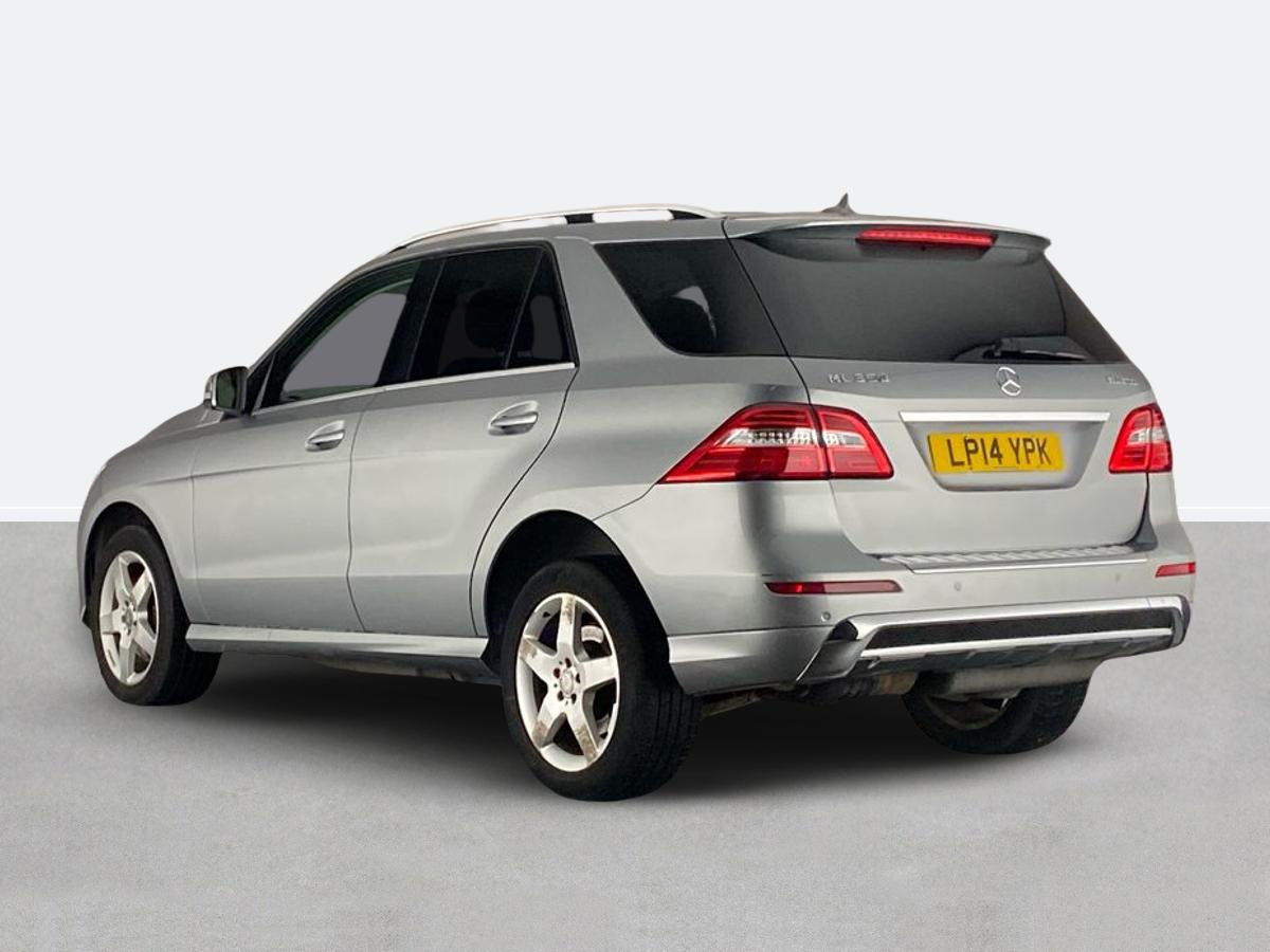 Used Mercedes-Benz M Class 2014 for sale - 77878934: Photo 5