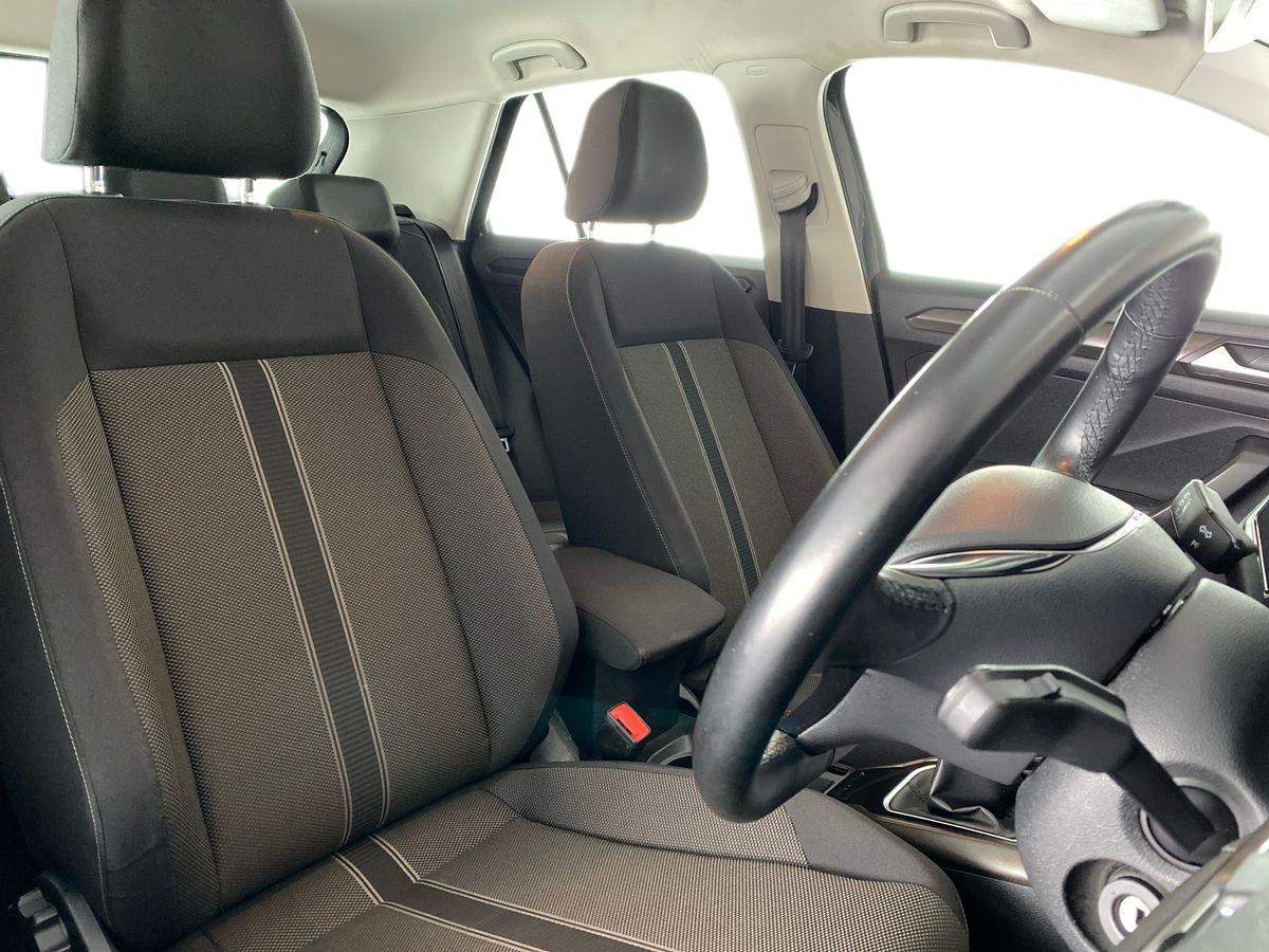 Used Volkswagen T-Roc 2018 for sale - 76249609: Photo 13