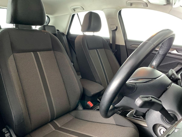 Used Volkswagen T-Roc 2018 for sale - 76249609: Photo 13