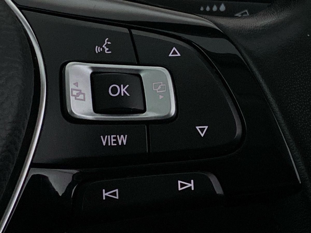 Used Volkswagen T-Roc 2018 for sale - 76249609: Photo 23