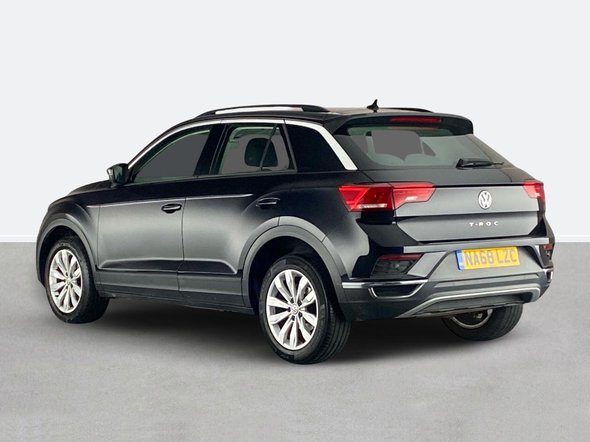 Used Volkswagen T-Roc 2018 for sale - 76249609: Photo 5