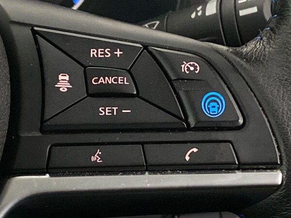 Used Nissan Leaf 2022 for sale - 76177362: Photo 24