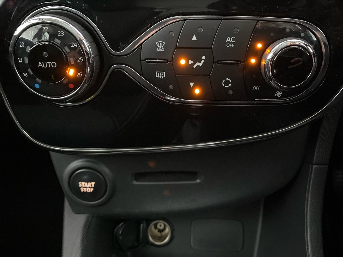 Used Renault Clio 2014 for sale - 78107496: Photo 18