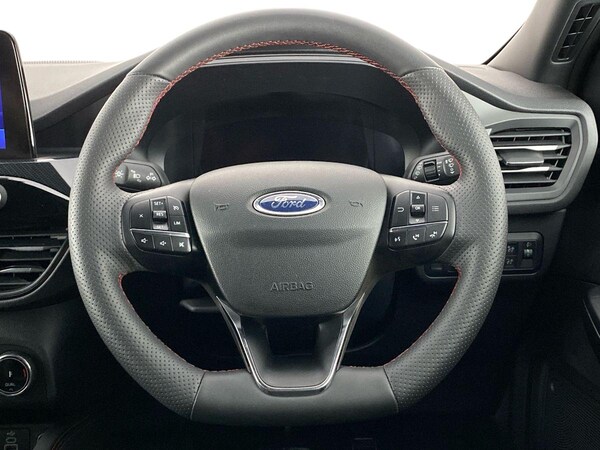 Used Ford Kuga 2022 for sale - 75582540: Photo 11
