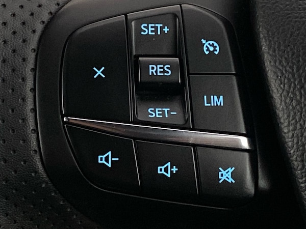 Used Ford Kuga 2022 for sale - 75582540: Photo 24