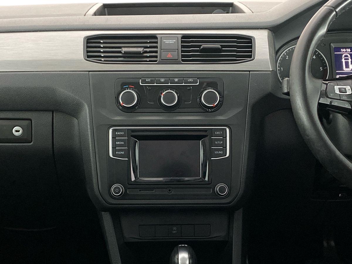 Used Volkswagen Caddy Maxi Life 2020 for sale - 77374265: Photo 10