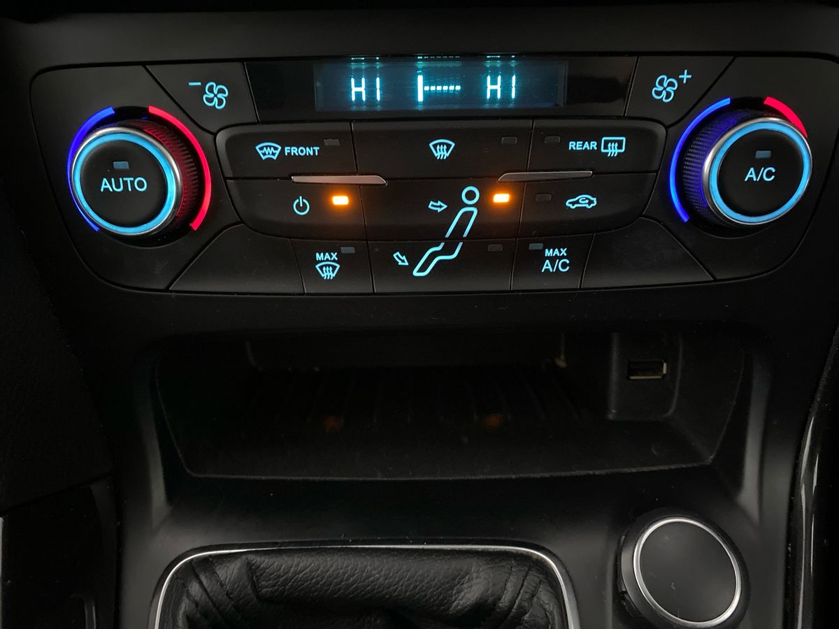 Used Ford Focus 2017 for sale - 77649261: Photo 18