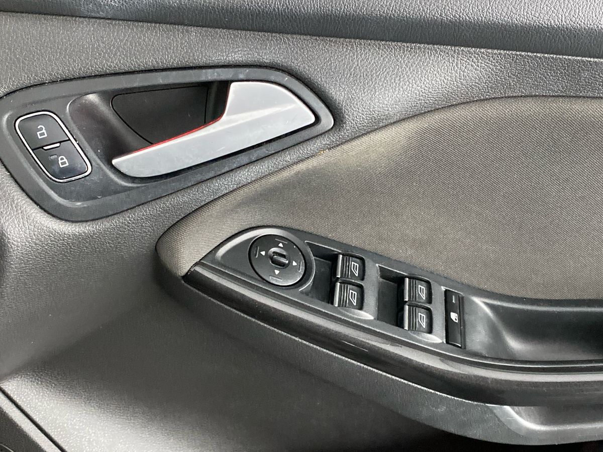 Used Ford Focus 2017 for sale - 77649261: Photo 23