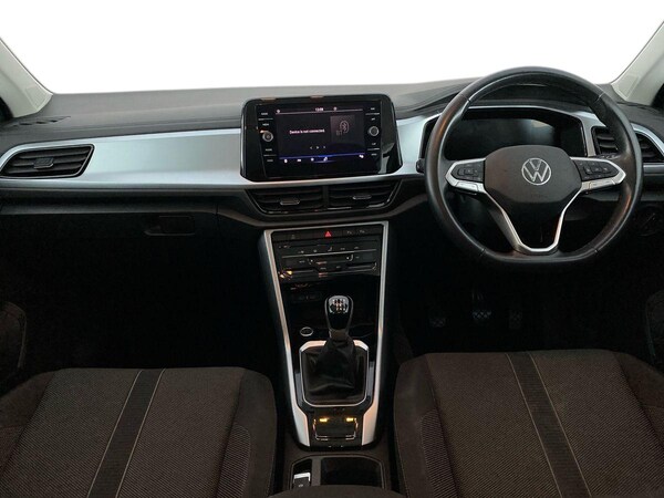 Used Volkswagen T-Roc 2023 for sale - 75215936: Photo 6
