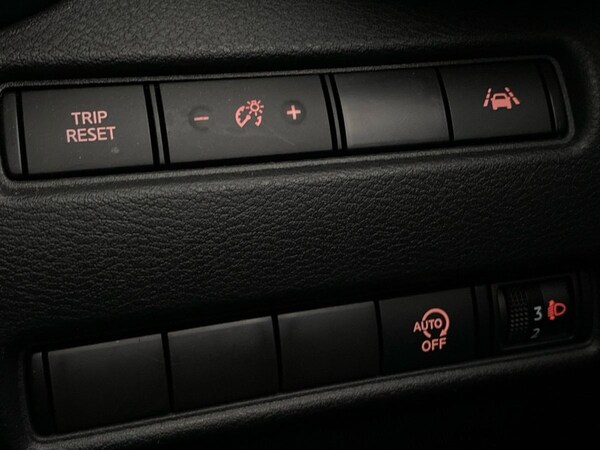 Used Nissan Juke 2022 for sale - 76158111: Photo 21