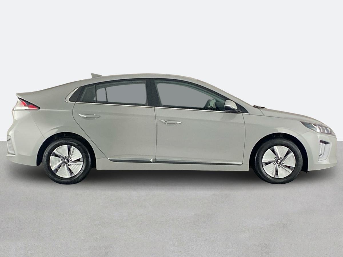 Used Hyundai IONIQ 2021 for sale - 77000716: Photo 2
