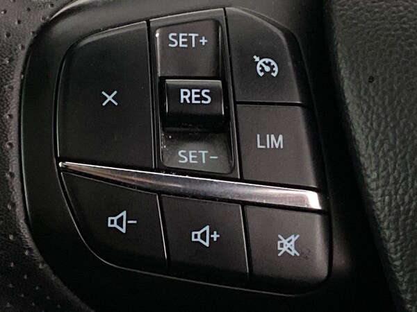 Used Ford Kuga 2022 for sale - 76263888: Photo 24