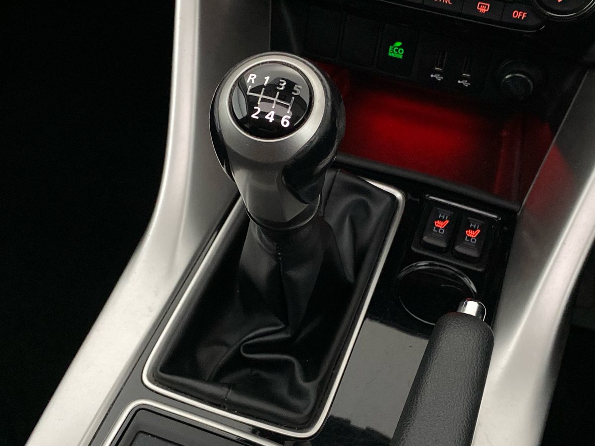 Used Mitsubishi Eclipse Cross 2020 for sale - 76916551: Photo 22