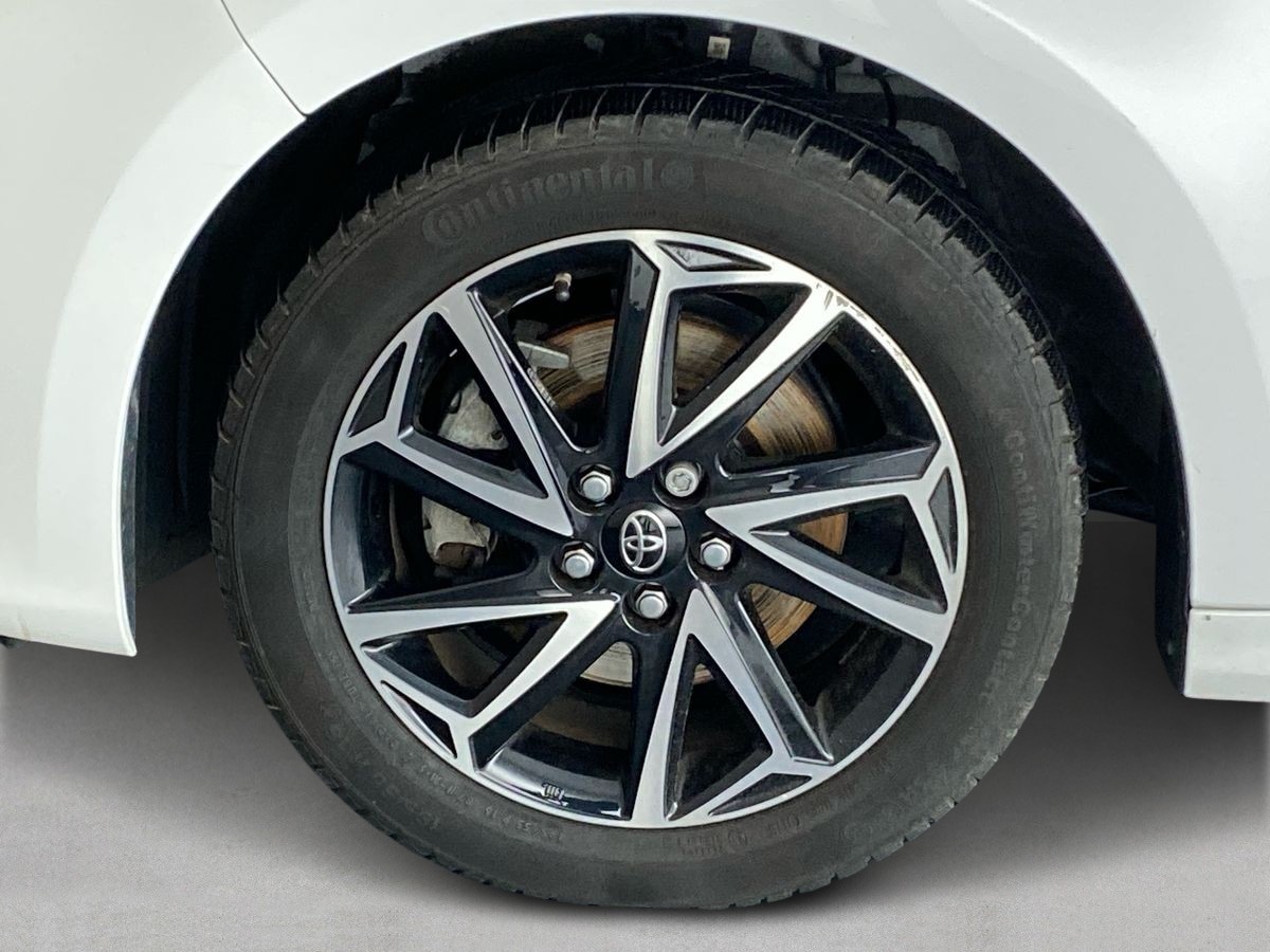 Used Toyota Yaris 2022 for sale - 76158131: Photo 32