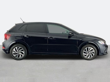 Used Volkswagen Polo 2023 for sale - 75260149: Photo