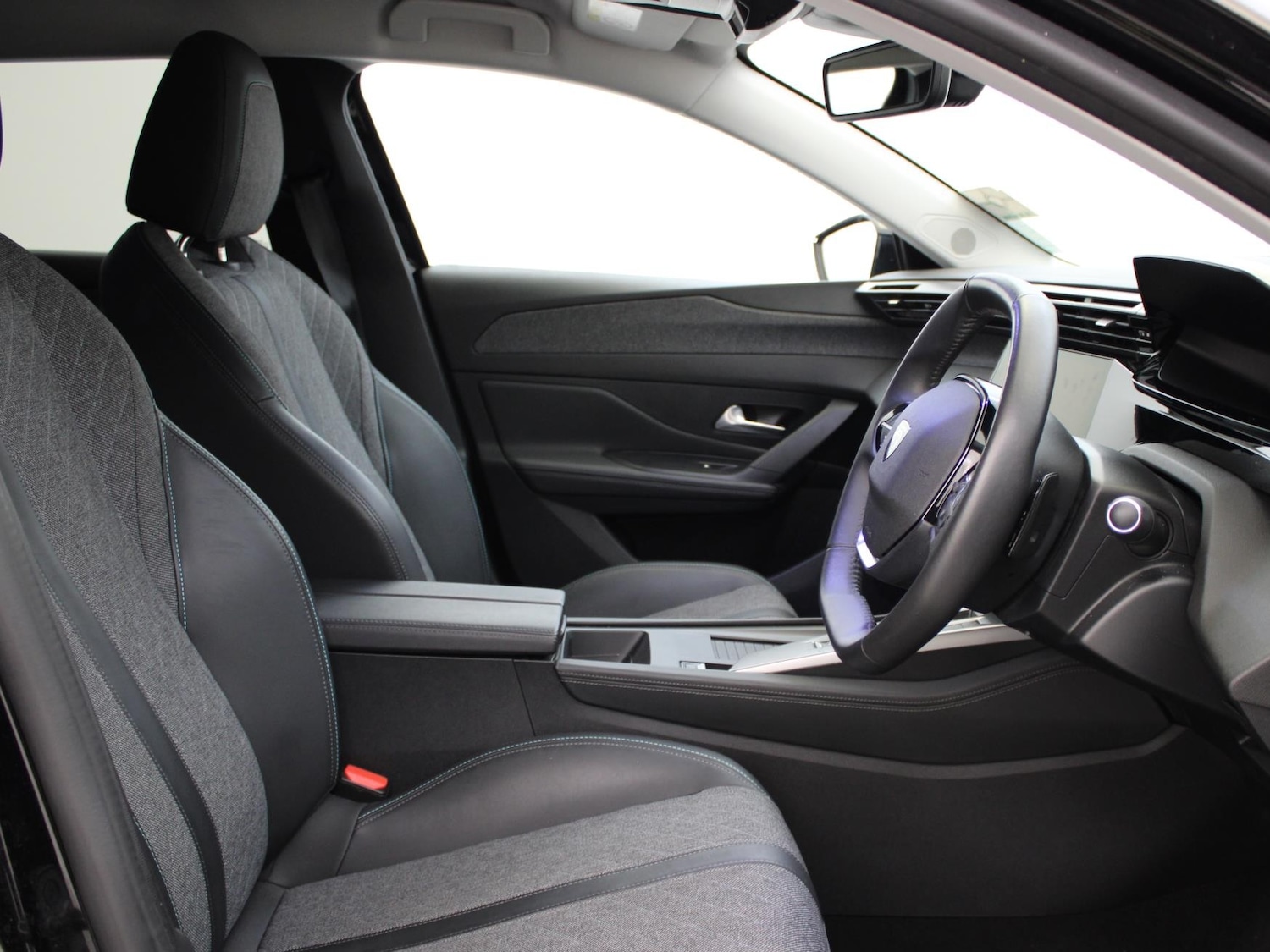 Used Peugeot 408 2024 for sale - 77742229: Photo 9