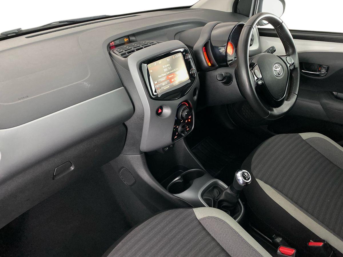 Used Toyota AYGO 2019 for sale - 77561276: Photo 14