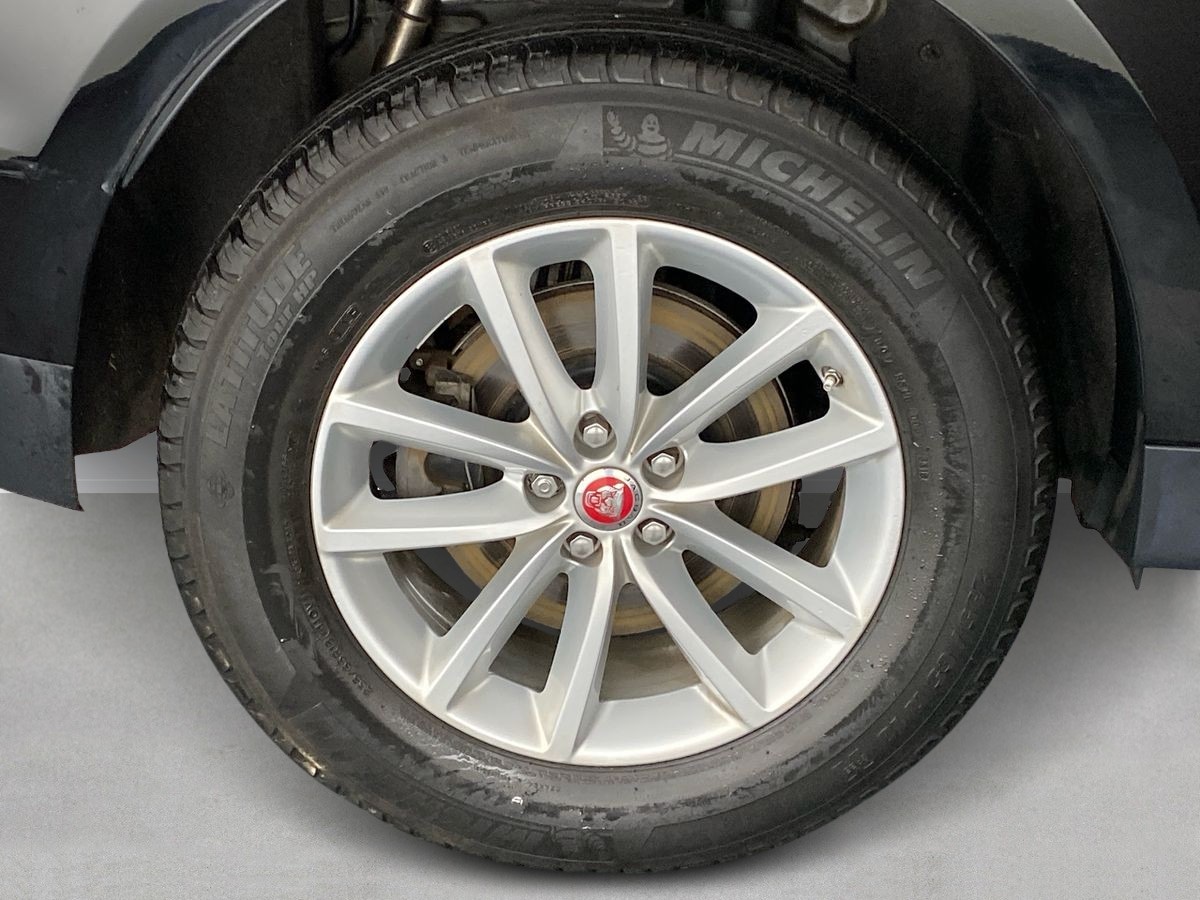 Used Jaguar F-Pace 2019 for sale - 77076732: Photo 32