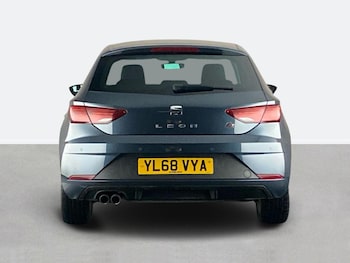 Used SEAT Leon 2018 for sale - 76515900: Photo