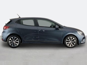 Used Renault Clio 2021 for sale - 78668595: Photo