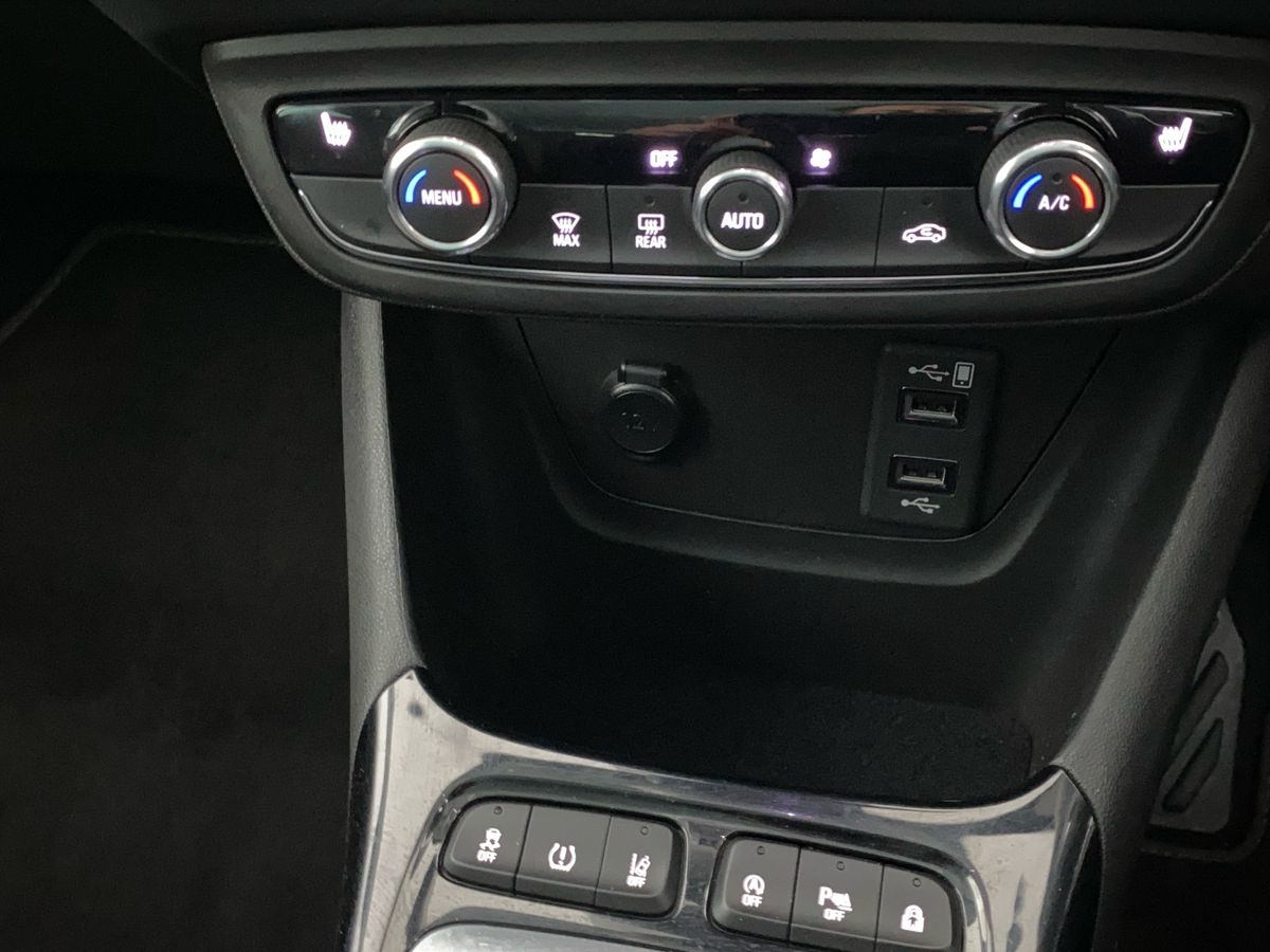 Used Vauxhall Crossland 2022 for sale - 76827945: Photo 18