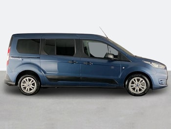 Used Ford Grand Tourneo Connect 2021 for sale - 77787589: Photo